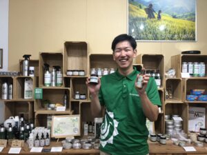 ウタマスパイス店舗スタッフ