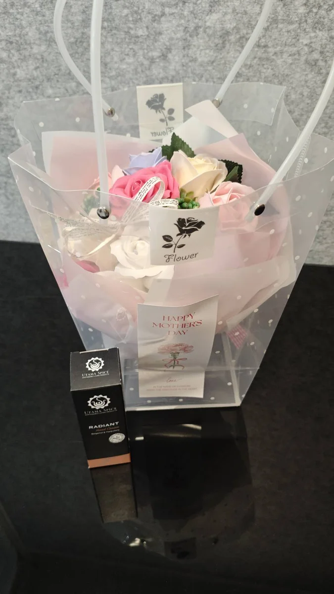 【母の日ギフト】ラディアント ハンドクリーム+ソープフラワーセット - 画像 (3)